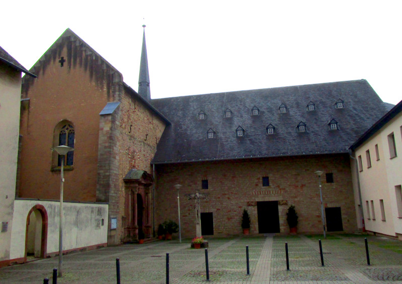 Kath. Pfarrkirche St. Maria und St. Martin