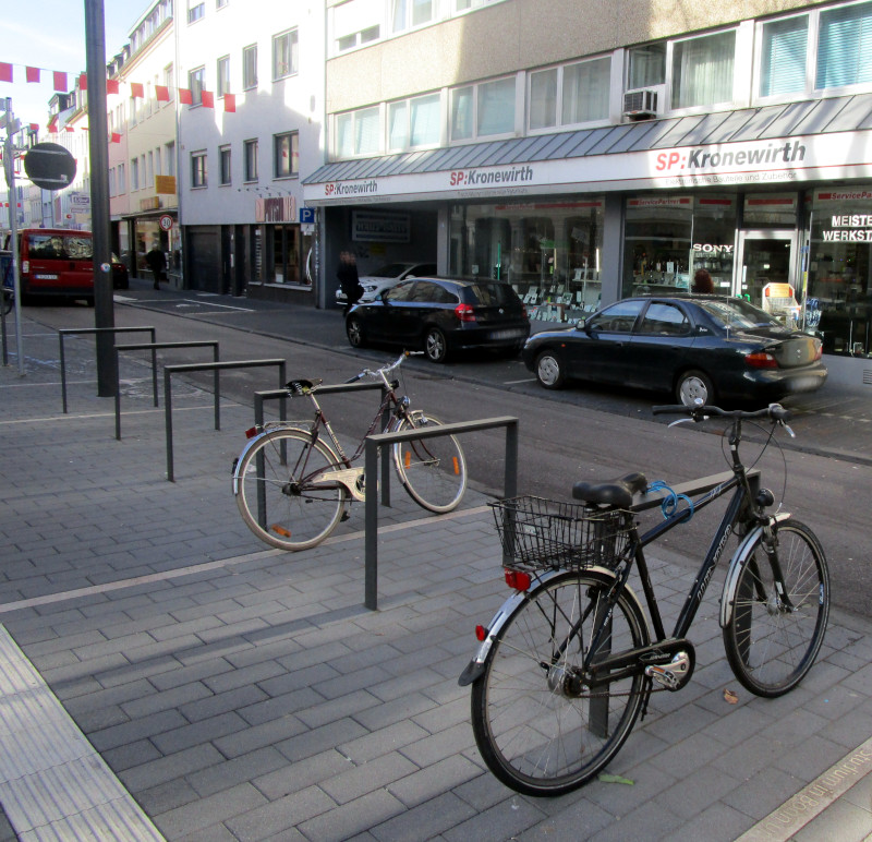 Karl-Marx-Straße-Ecke Jüdemerstraße