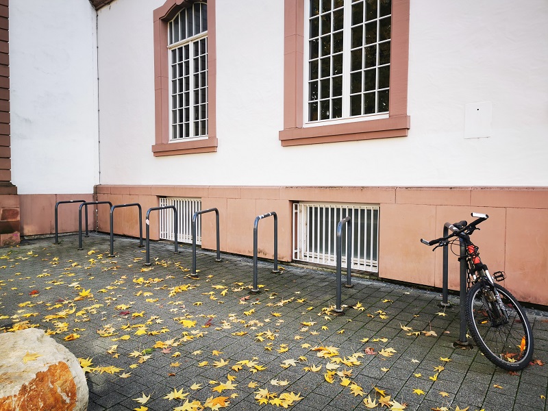 Neustraße - Vor dem Gymnasium