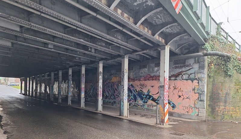 Eisenbahnunterf&uuml;hrung Sch&ouml;nbornstra&szlig;e
